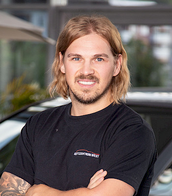 Foto von: Dominic Wolf, Serviceberater / Ersatzteile bei Autozentrum West in Telfs